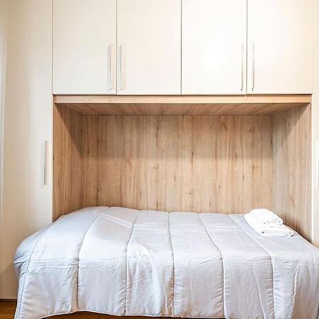 Leopolda Apartment Free Wi-Fi Firenze Bagian luar foto