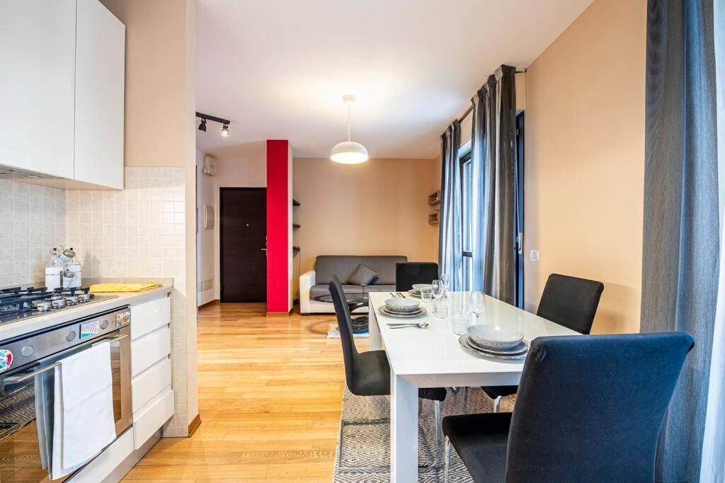 Leopolda Apartment Free Wi-Fi Firenze Bagian luar foto